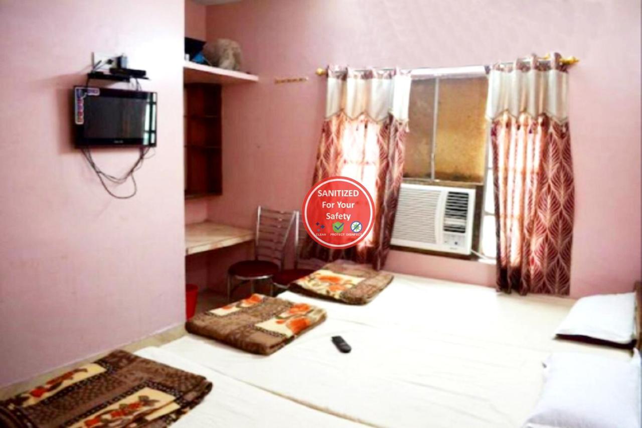Hotel P N Ganga Varanasi Exterior photo